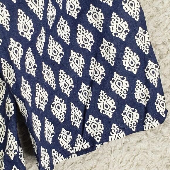 Talbots Tunic Top Size Medium Women’s Popover Blouse Cotton Embroidered LS - Picture 5 of 11